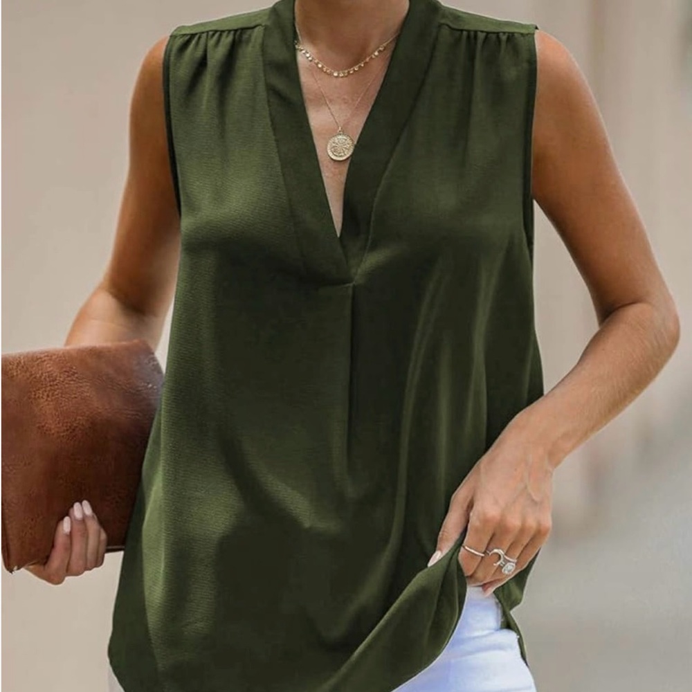 Army Green V-neck tank in XXL is perfect under a cardigan, jacket or alone